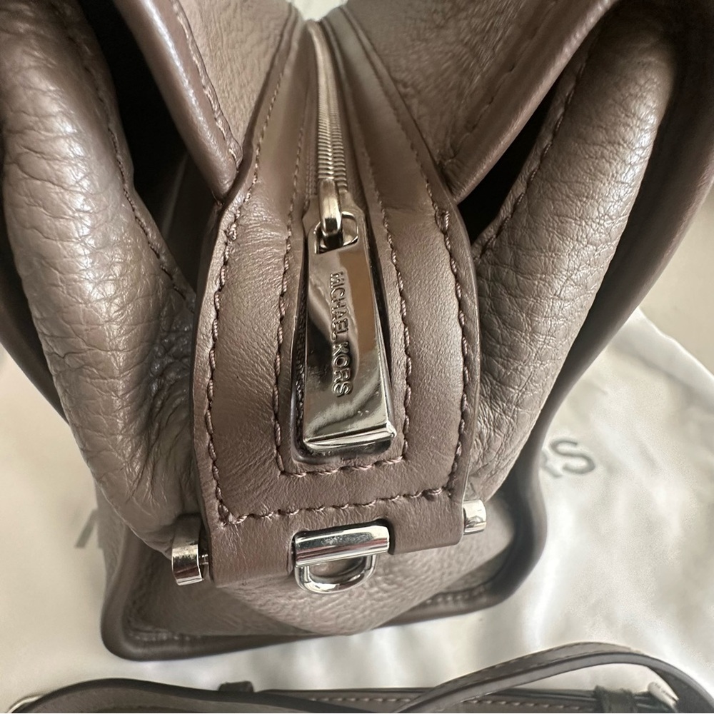 Michael Kors Bedford Pebbled Leather Satchel Bag With Tassels - Taupe - Picture 10 of 13